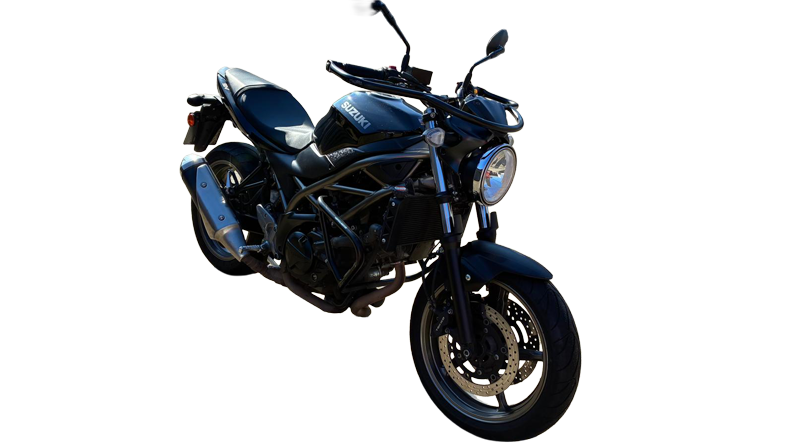 Blaues Suzuki Naked Bike Motorrad mit rundem Scheinwerfer und Chromauspuff